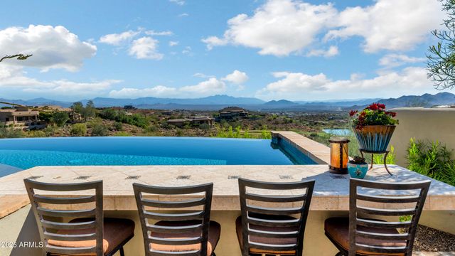 9410 N LAVA BLUFF Trail, Fountain Hills, AZ 85268