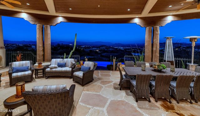 9410 N LAVA BLUFF Trail, Fountain Hills, AZ 85268