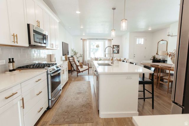9763 N ASHGROVE LN, Highland, UT 84003