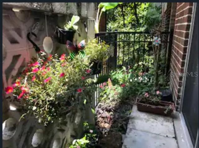 1700 SW 16TH COURT M2, Gainesville, FL 32608