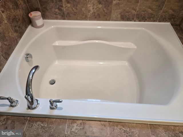1340 QUAKERS WAY, Quakertown, PA 18951