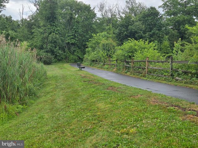 1340 QUAKERS WAY, Quakertown, PA 18951