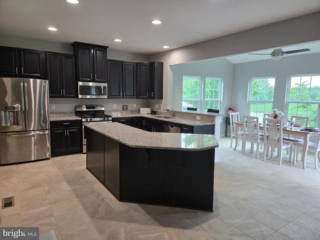 1340 QUAKERS WAY, Quakertown, PA 18951