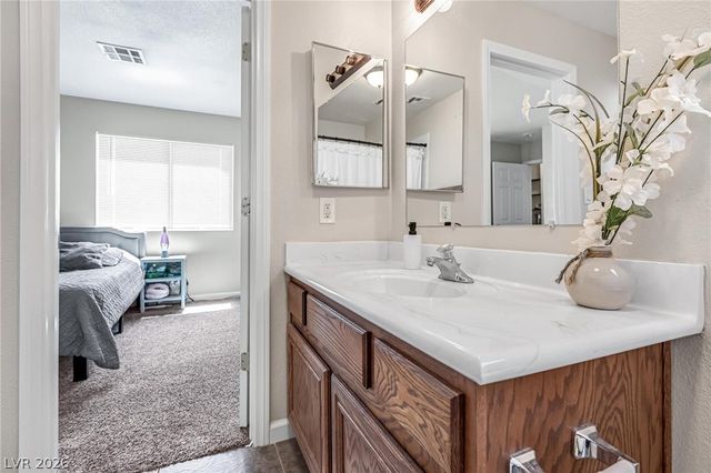 3721 Calumet Farm Circle, North Las Vegas, NV 89031