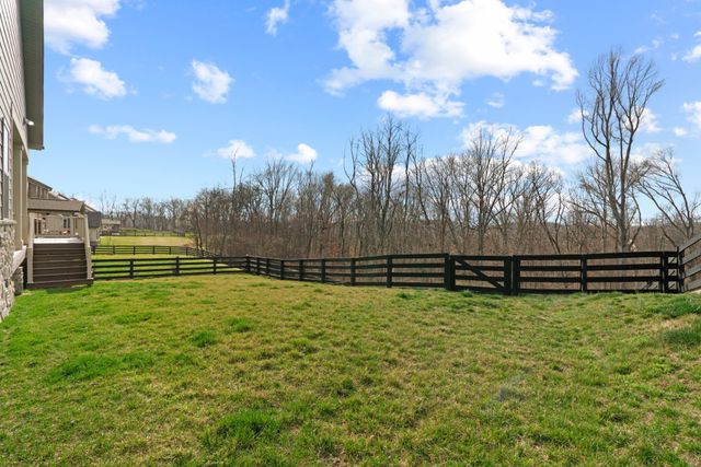 7131 Sky Meadow Dr, NW, College Grove, TN 37046