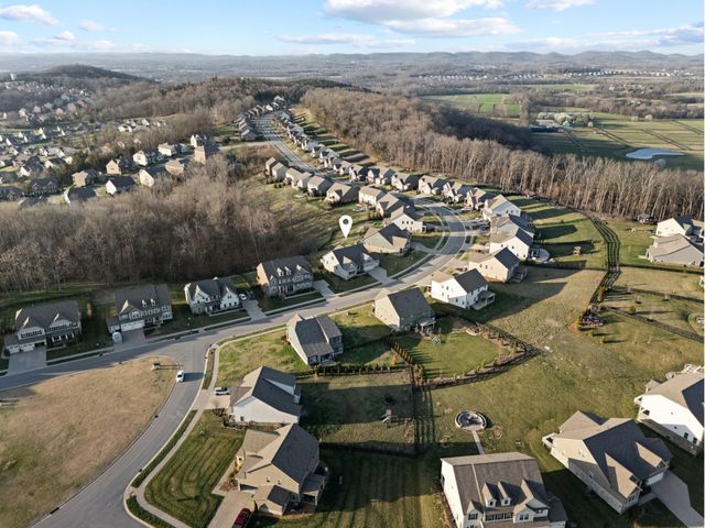 7131 Sky Meadow Dr, NW, College Grove, TN 37046