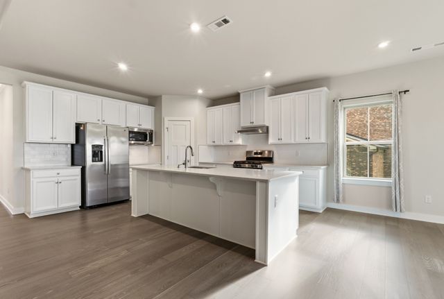 7131 Sky Meadow Dr, NW, College Grove, TN 37046