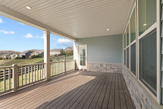 7131 Sky Meadow Dr, NW, College Grove, TN 37046