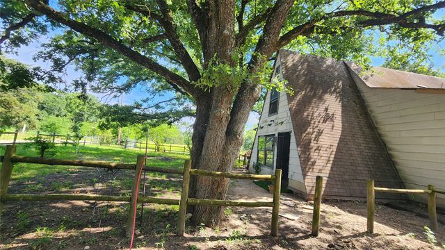 123 Private Road 7827, Wills Point, TX 75169