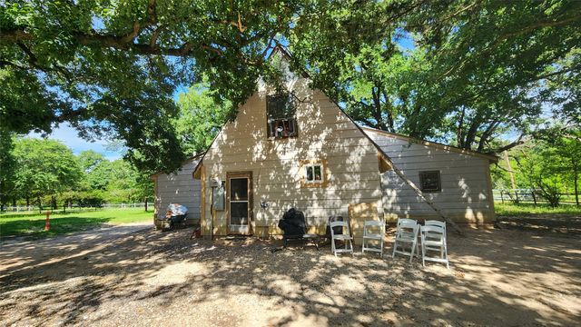 123 Private Road 7827, Wills Point, TX 75169