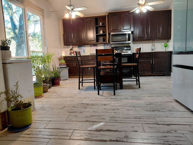 123 Private Road 7827, Wills Point, TX 75169
