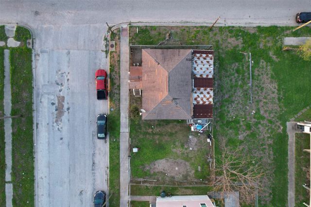 604 42nd Street, Galveston, TX 77550