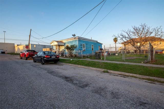 604 42nd Street, Galveston, TX 77550