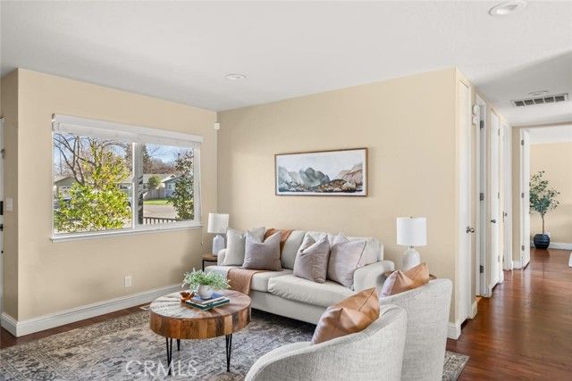 4 Lakewood, Chico, CA 95926