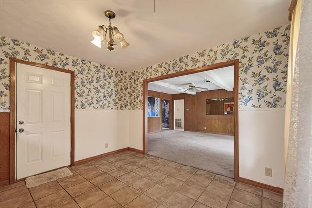 6739 Grovewood Lane, Houston, TX 77008