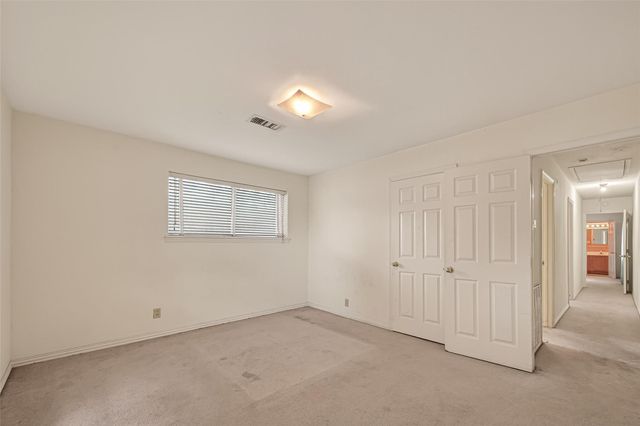 6739 Grovewood Lane, Houston, TX 77008