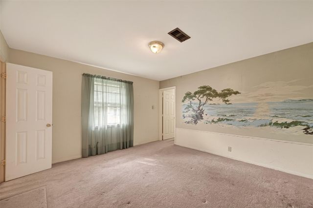 6739 Grovewood Lane, Houston, TX 77008