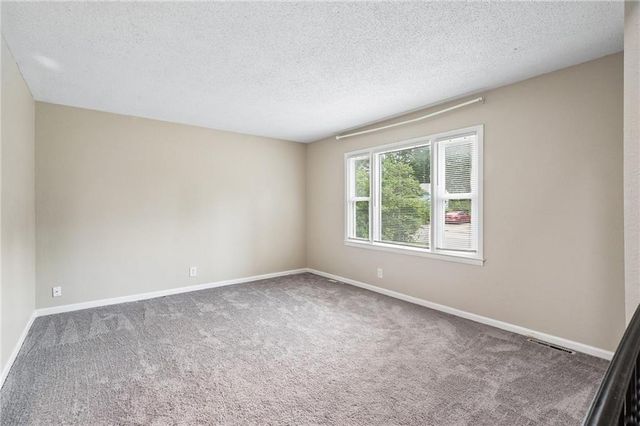 16412 E 32nd Street S, Independence, MO 64055
