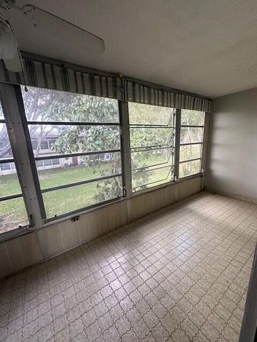 7605 NW 5th Court 204, Margate, FL 33063