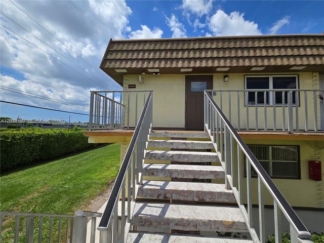 121 Saxony C 121, Delray Beach, FL 33446