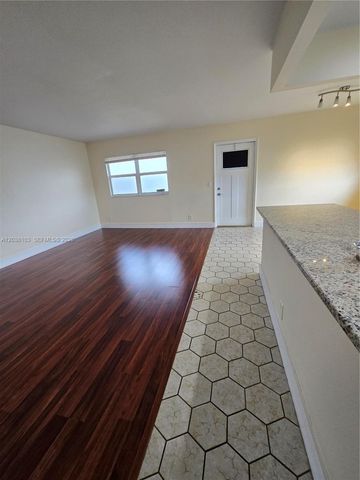 121 Saxony C 121, Delray Beach, FL 33446