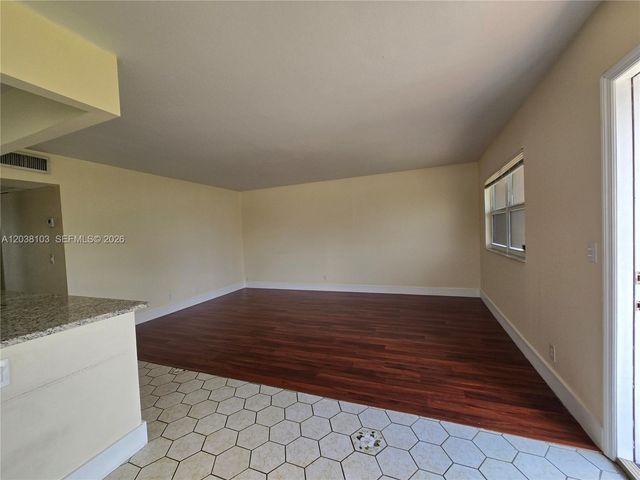 121 Saxony C 121, Delray Beach, FL 33446