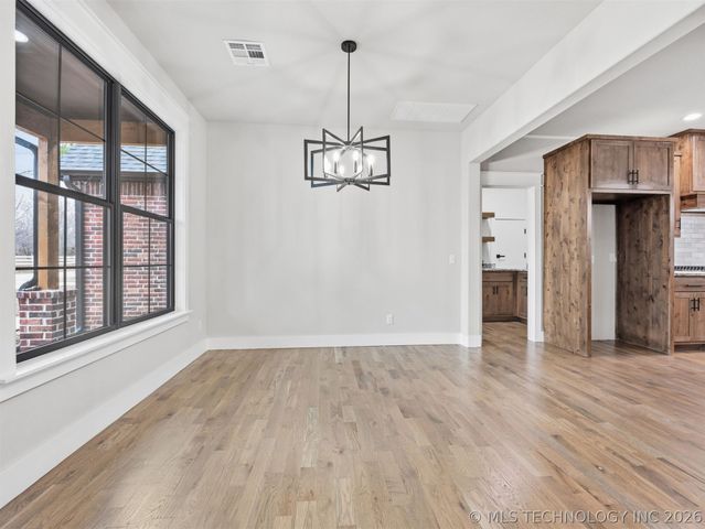 16486 S 333rd East Avenue, Coweta, OK 74429