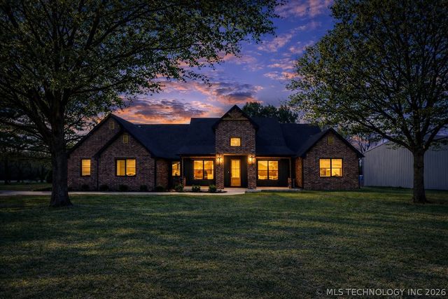 16486 S 333rd East Avenue, Coweta, OK 74429