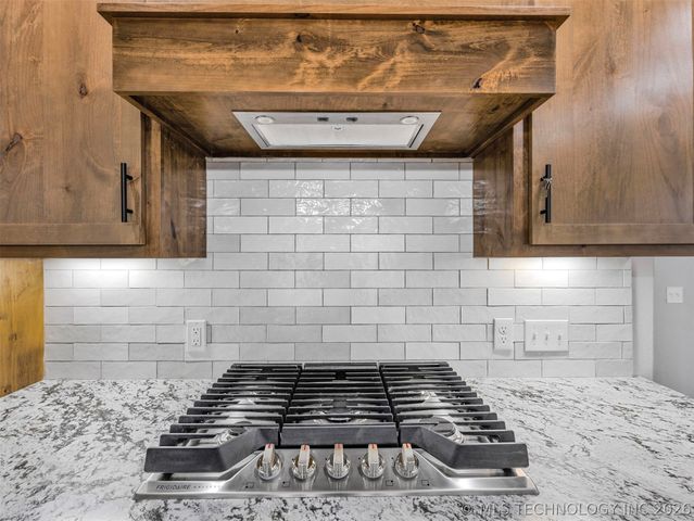 16486 S 333rd East Avenue, Coweta, OK 74429