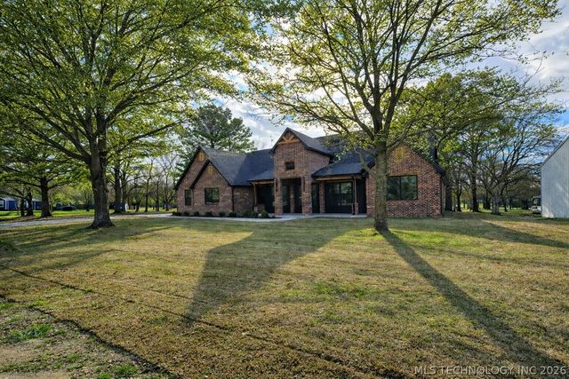 16486 S 333rd East Avenue, Coweta, OK 74429