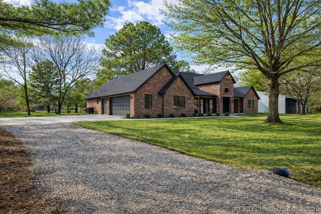 16486 S 333rd East Avenue, Coweta, OK 74429