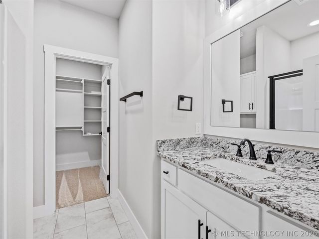 16486 S 333rd East Avenue, Coweta, OK 74429