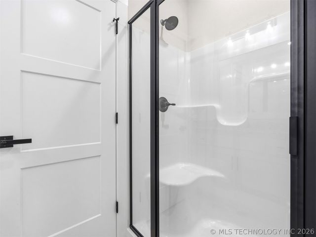 16486 S 333rd East Avenue, Coweta, OK 74429