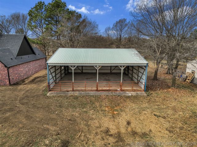 16486 S 333rd East Avenue, Coweta, OK 74429