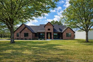 16486 S 333rd East Avenue, Coweta, OK 74429