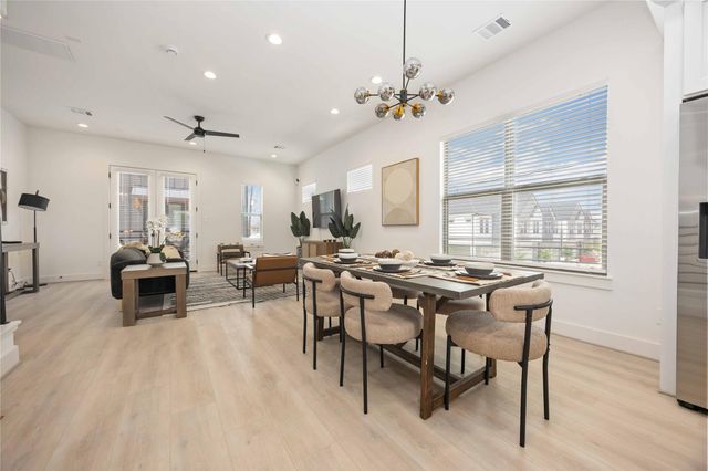 7809 Amelia Road B, Houston, TX 77055