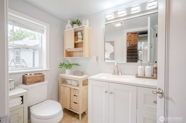 845 3rd Avenue NW, Issaquah, WA 98027