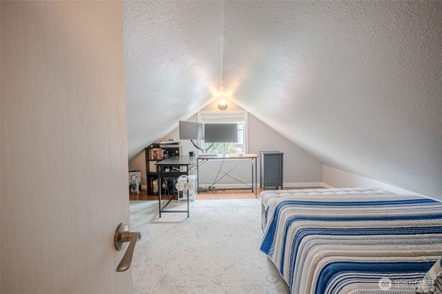 845 3rd Avenue NW, Issaquah, WA 98027