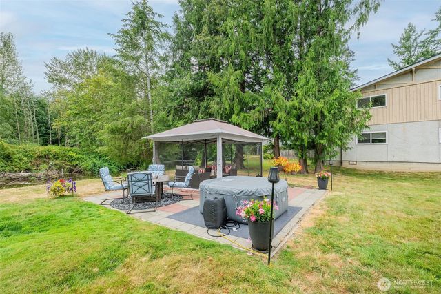845 3rd Avenue NW, Issaquah, WA 98027