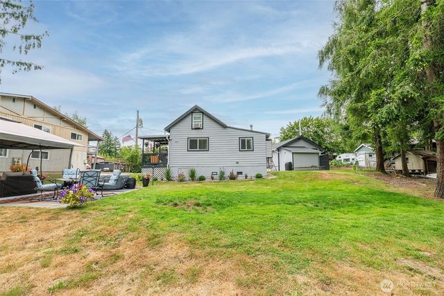 845 3rd Avenue NW, Issaquah, WA 98027