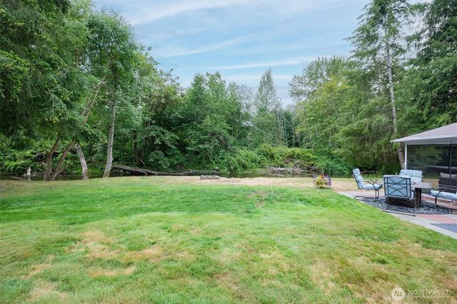 845 3rd Avenue NW, Issaquah, WA 98027