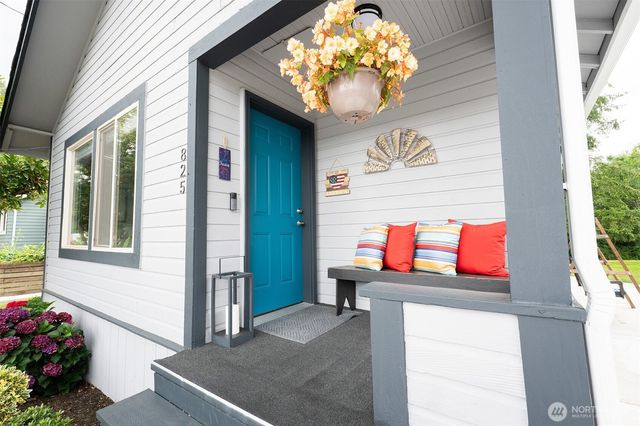 845 3rd Avenue NW, Issaquah, WA 98027