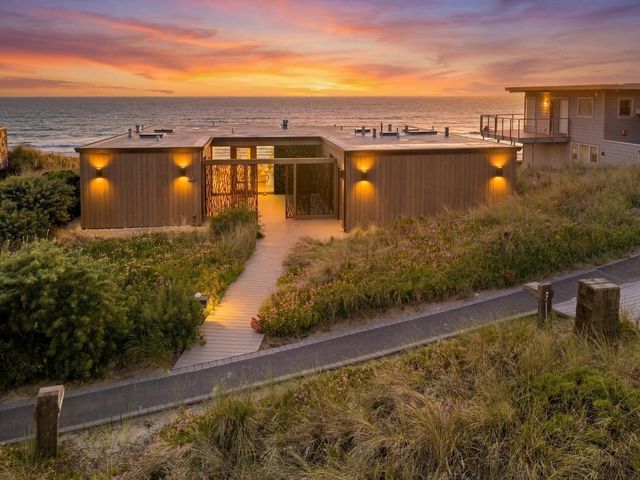 95 Cormorant Way, Watsonville, CA 95076
