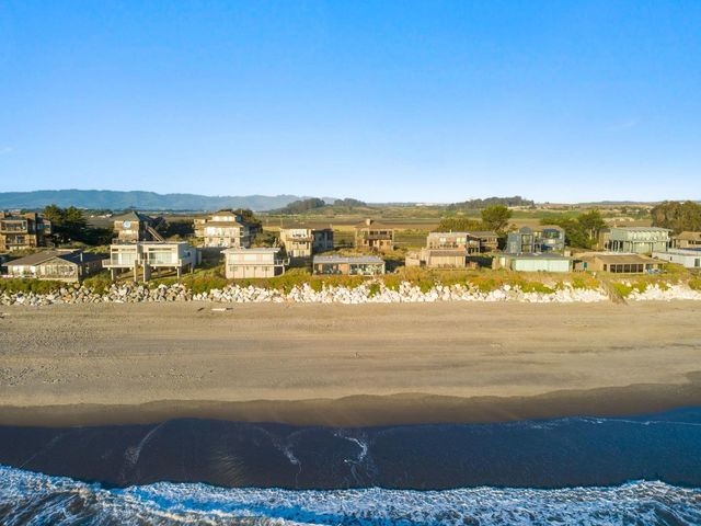 95 Cormorant Way, Watsonville, CA 95076