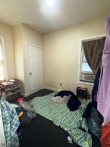 562 Summer St, Paterson City, NJ 07501