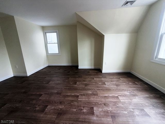 562 Summer St, Paterson City, NJ 07501
