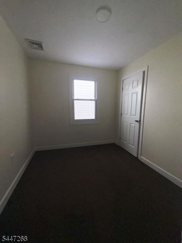 562 Summer St, Paterson City, NJ 07501