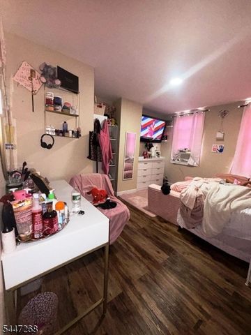562 Summer St, Paterson City, NJ 07501