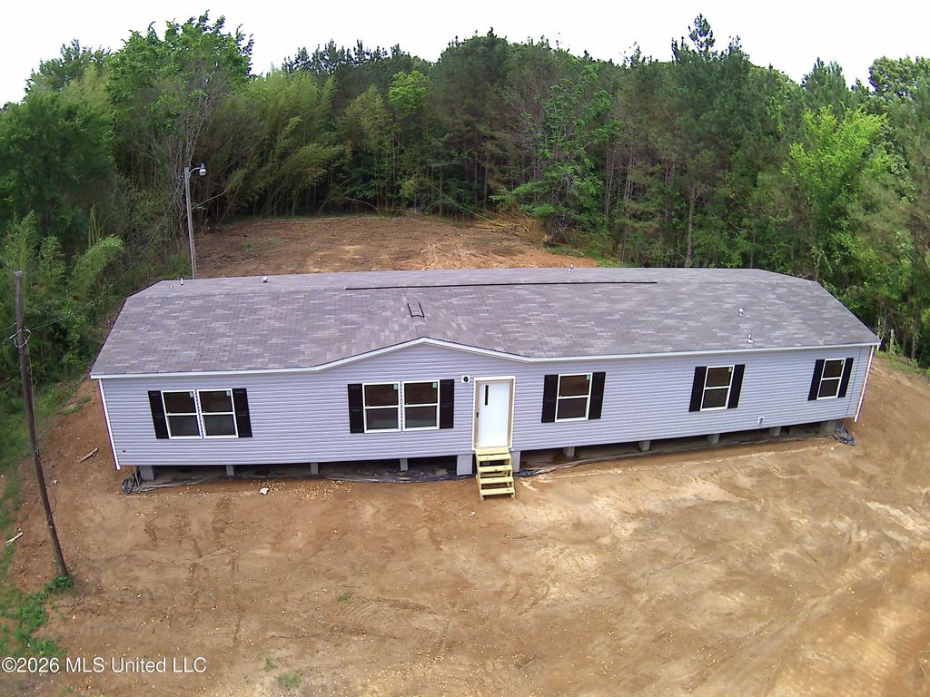 778 Rebecca Drive, Byhalia, MS 38611 — photo 5