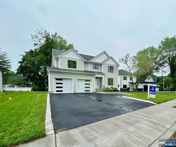 414 Tappan Road, Northvale, NJ 07647
